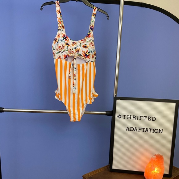 Cupshe Other - NWT Cupshe one piece swimsuit